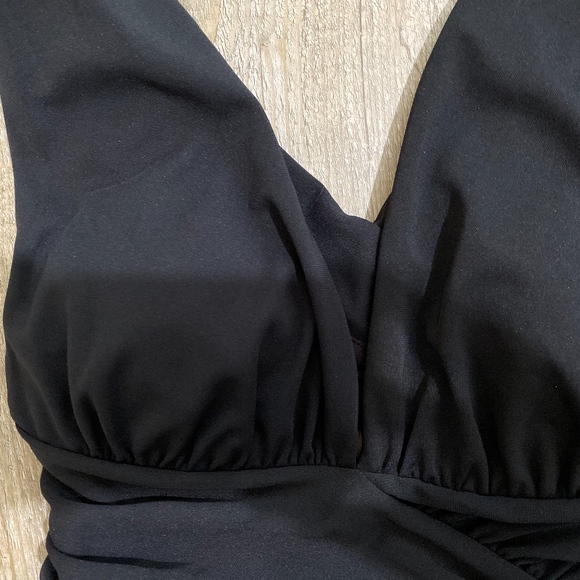 WHBM Fit-and-Flare Black Cocktail Dress, Size 4 - Picture 4 of 6